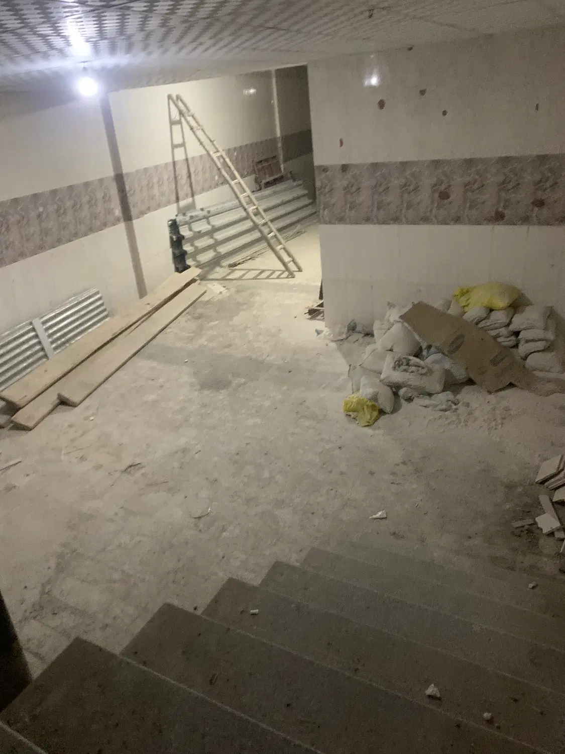 عکس 1 ملک 1325