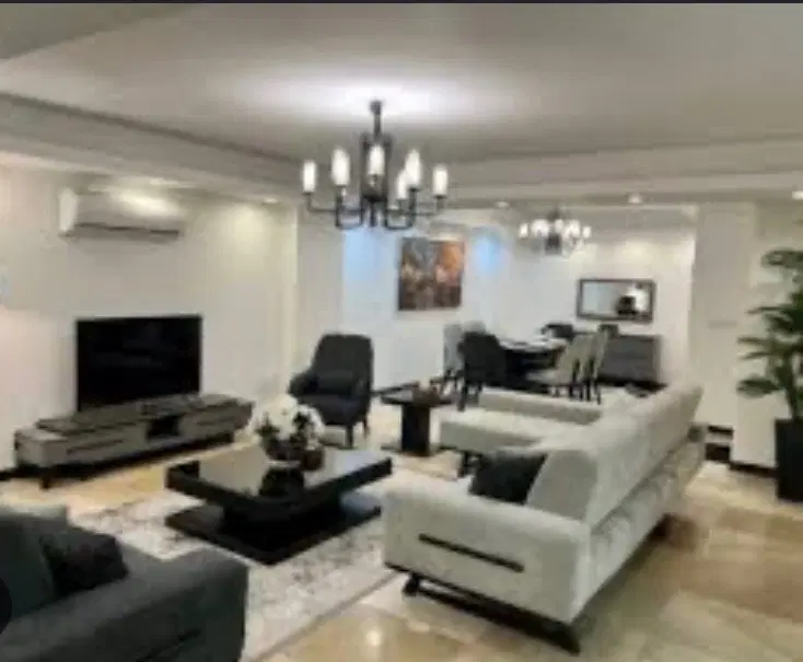 عکس 1 ملک 1400