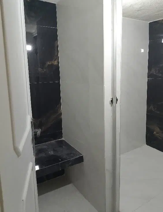 عکس 1 ملک 2332