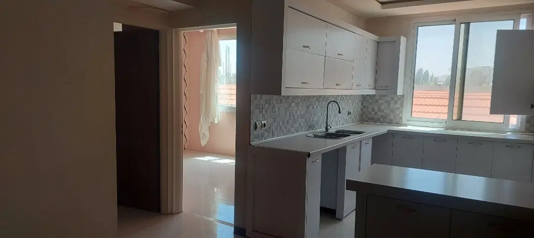 عکس 3 ملک 235