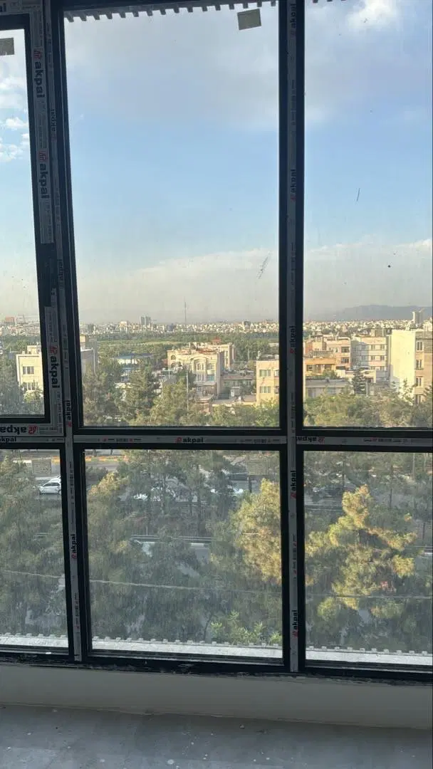 عکس 1 ملک 2393