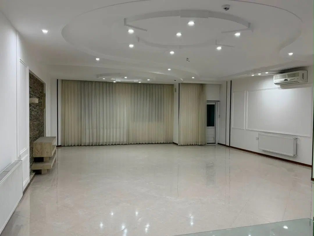 عکس 1 ملک 2405