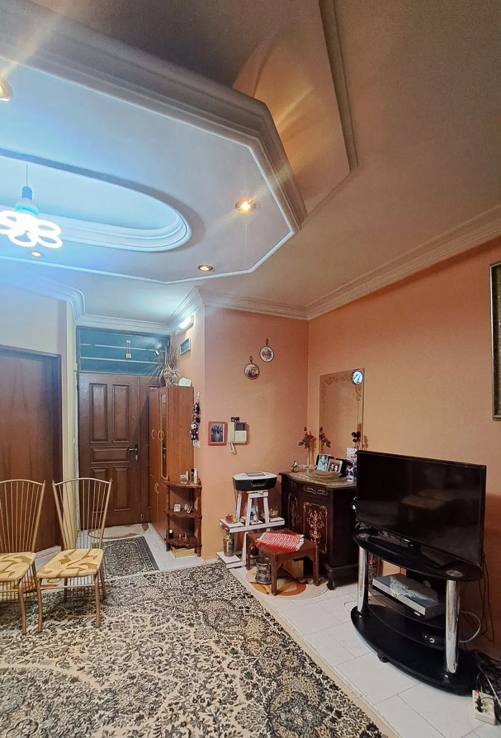 عکس 1 ملک 252