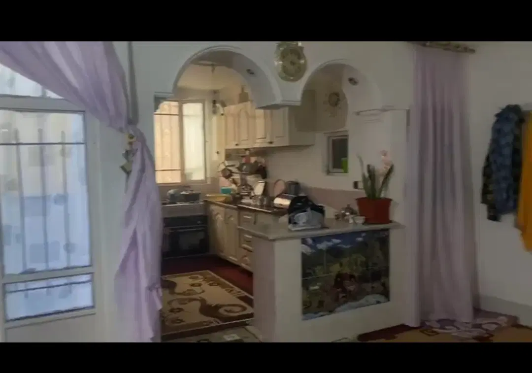 عکس 1 ملک 2598