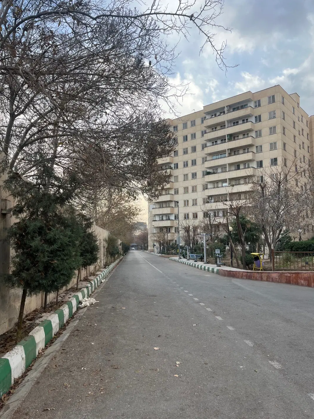 عکس 1 ملک 272