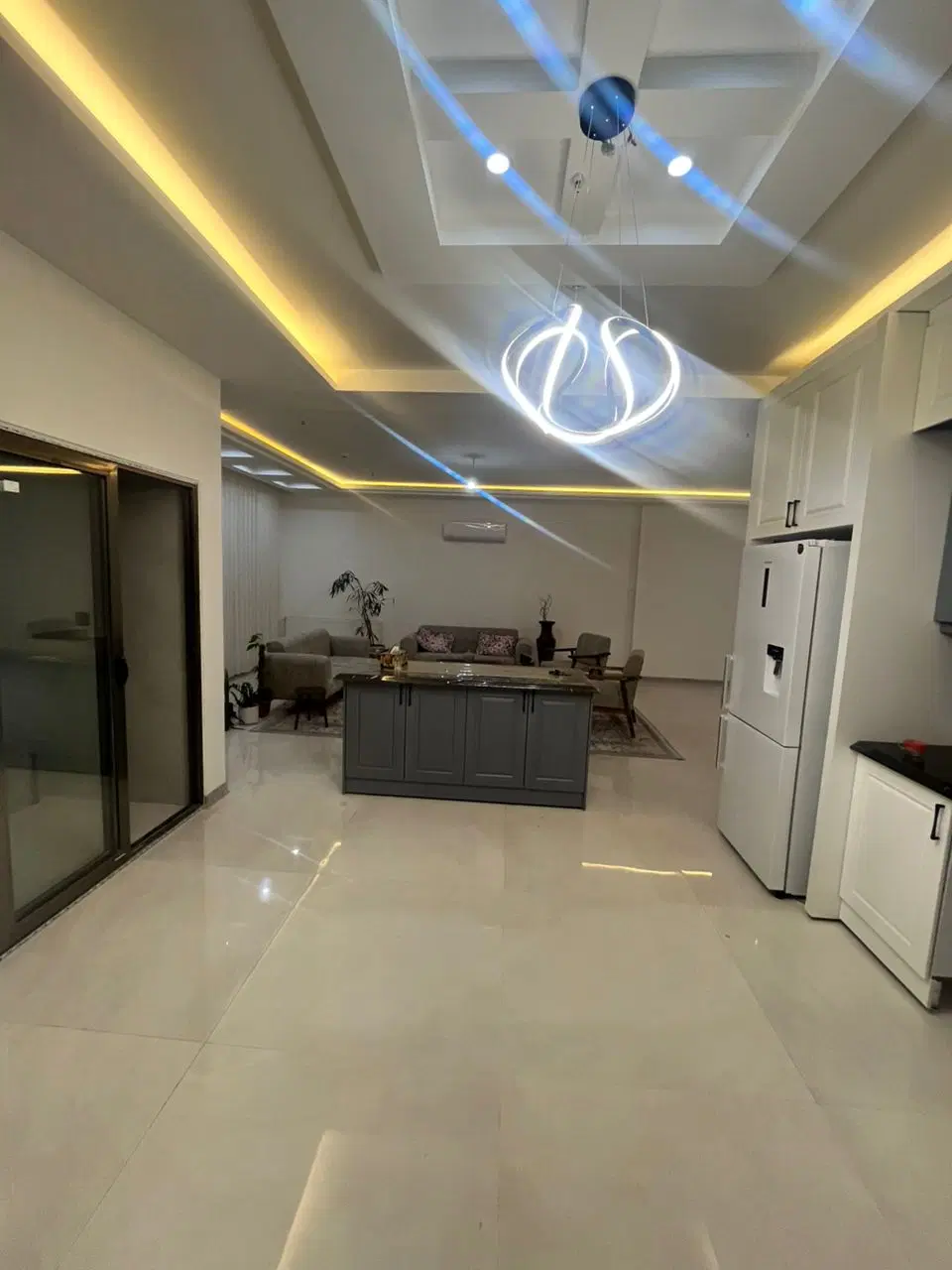 عکس 1 ملک 2818