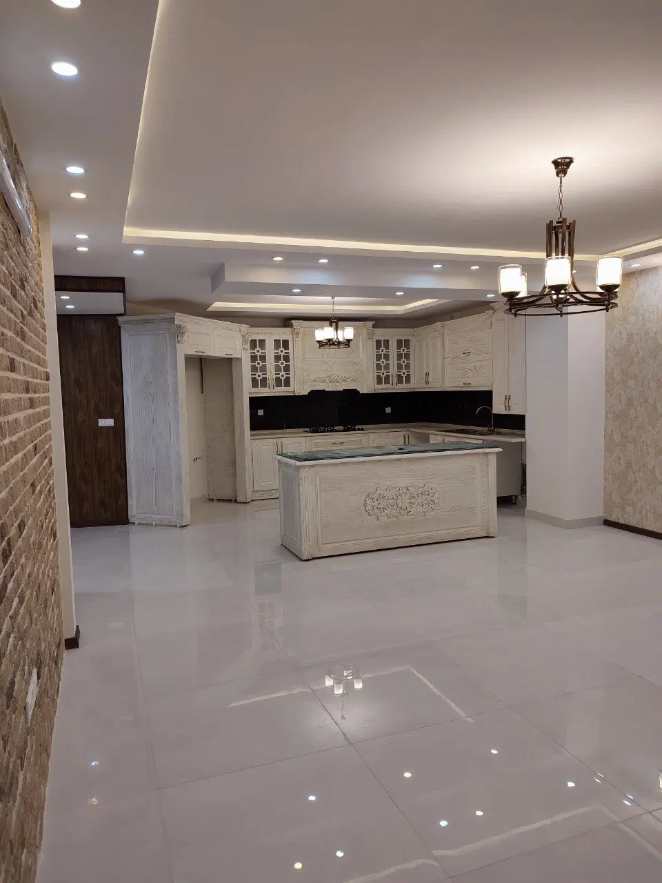 عکس 2 ملک 3049