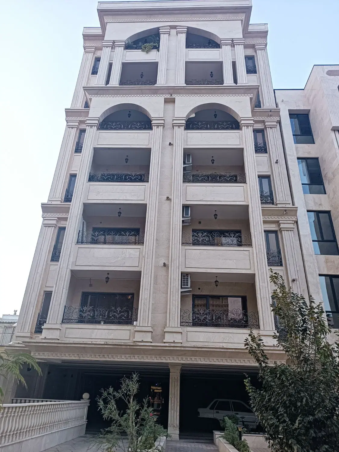 عکس 2 ملک 3070