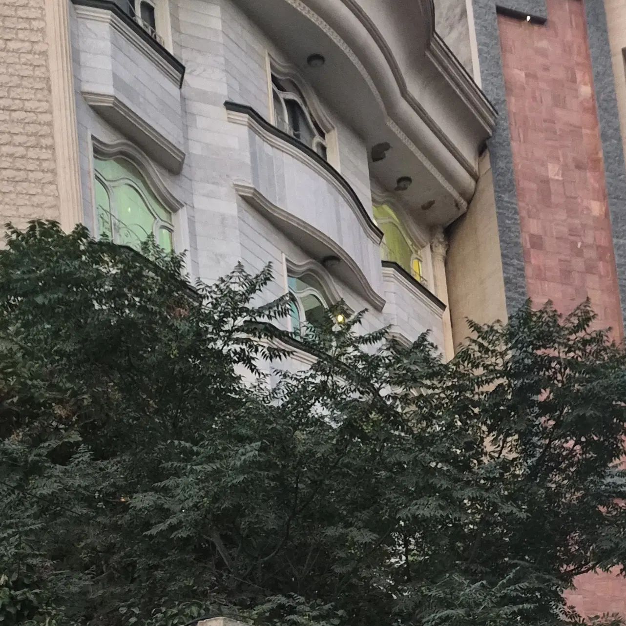 عکس 1 ملک 3082