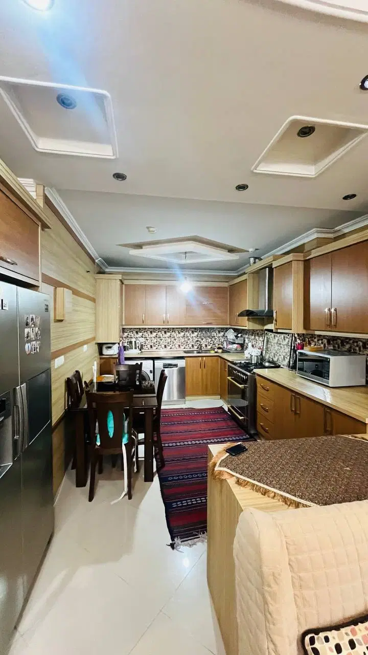 عکس 3 ملک 3300