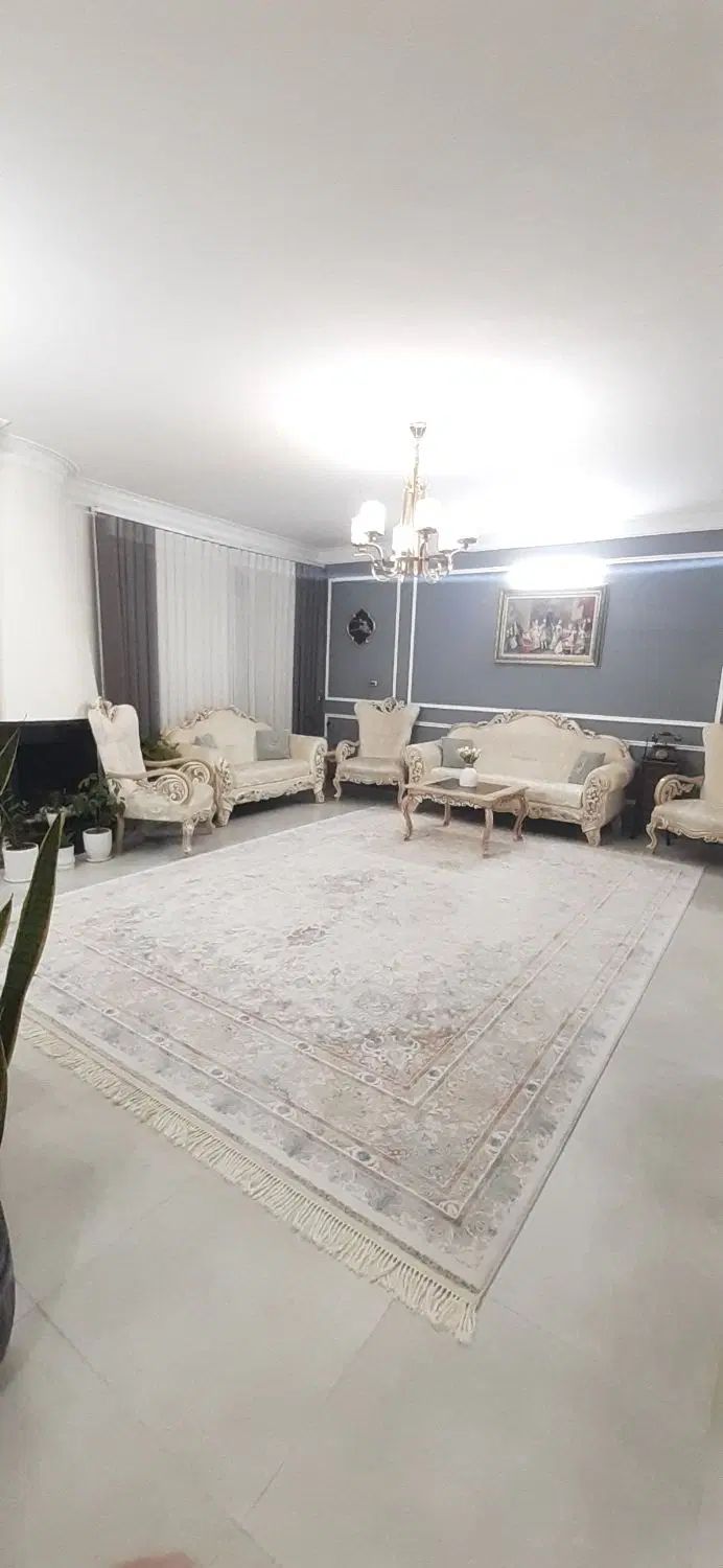 عکس 1 ملک 3377