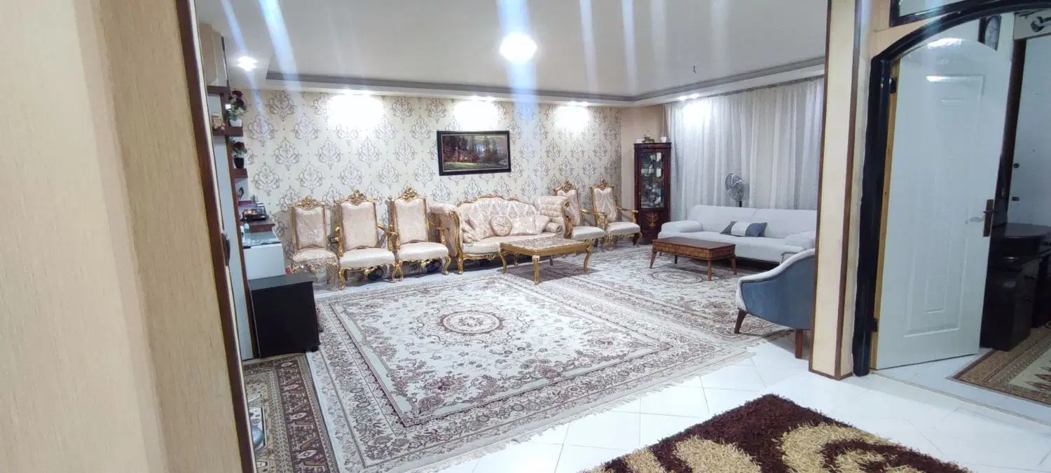عکس 2 ملک 3555
