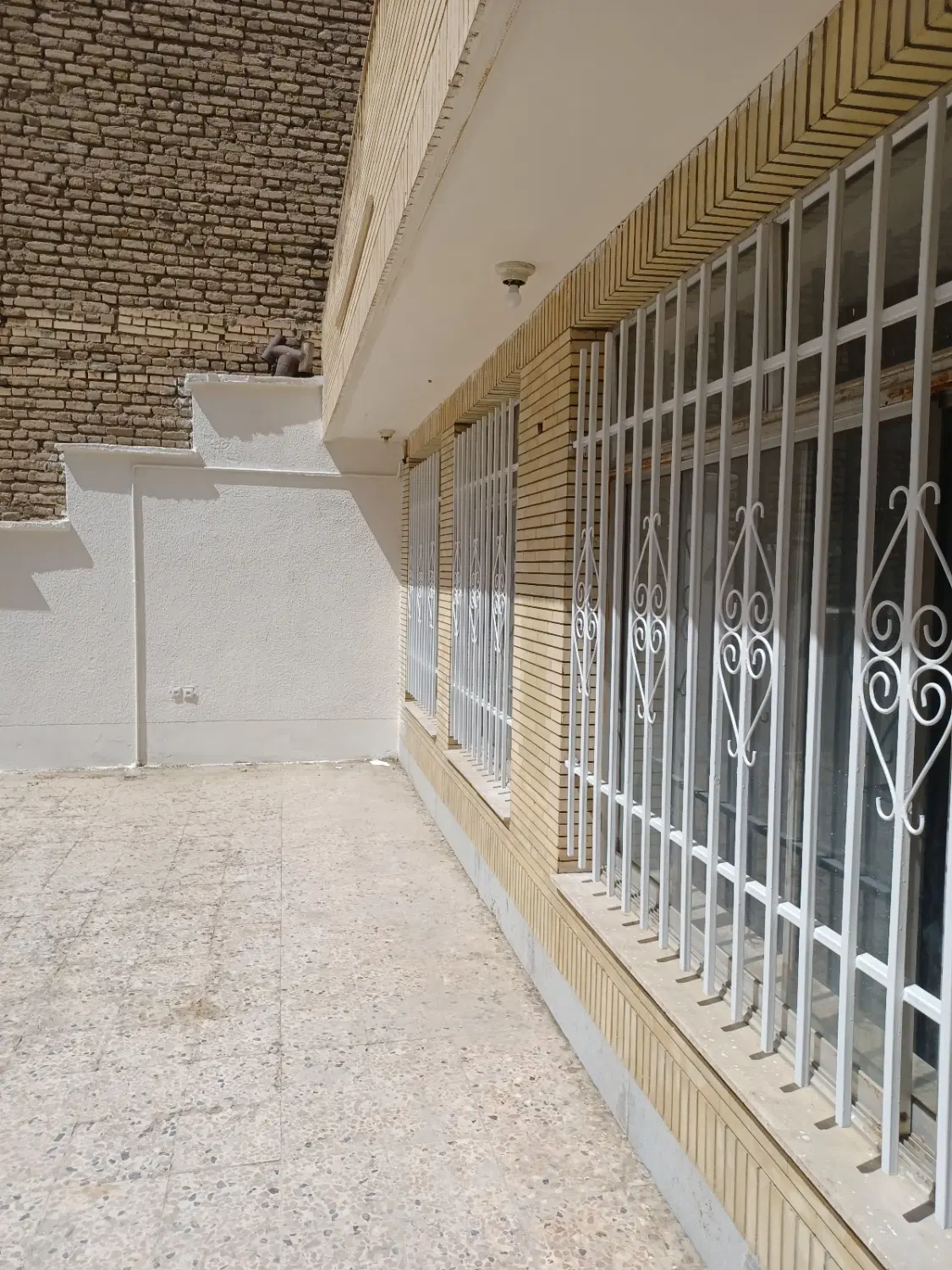 عکس 1 ملک 3601