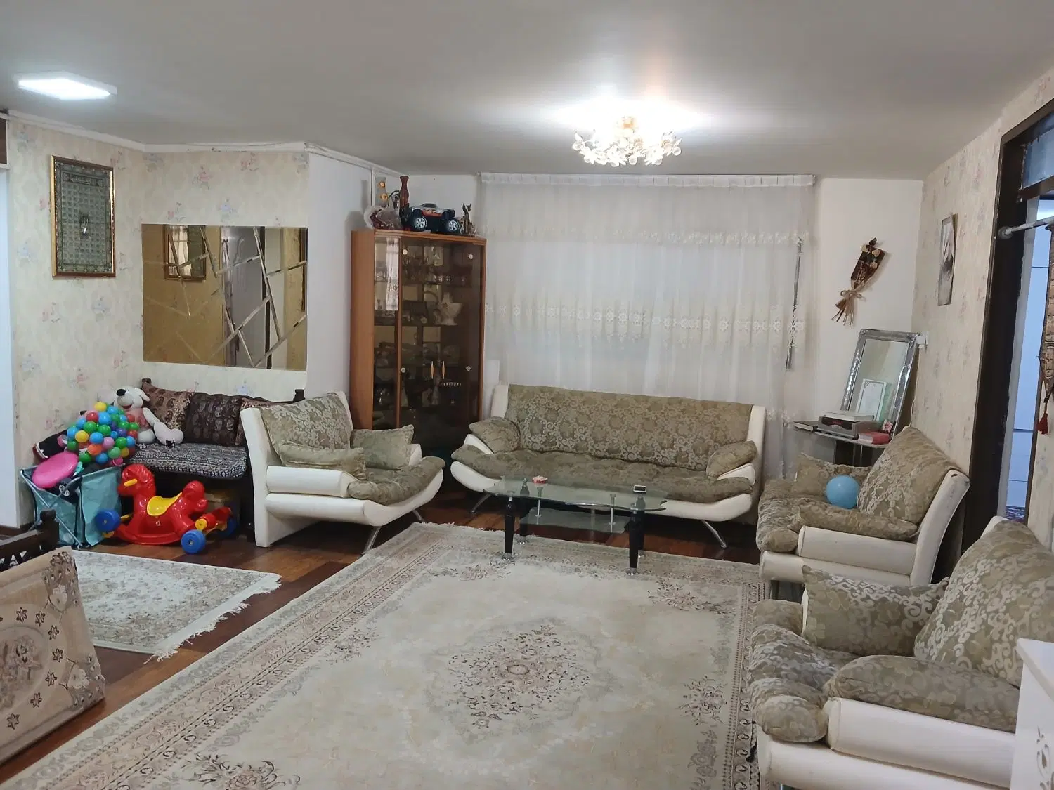 عکس 4 ملک 3618