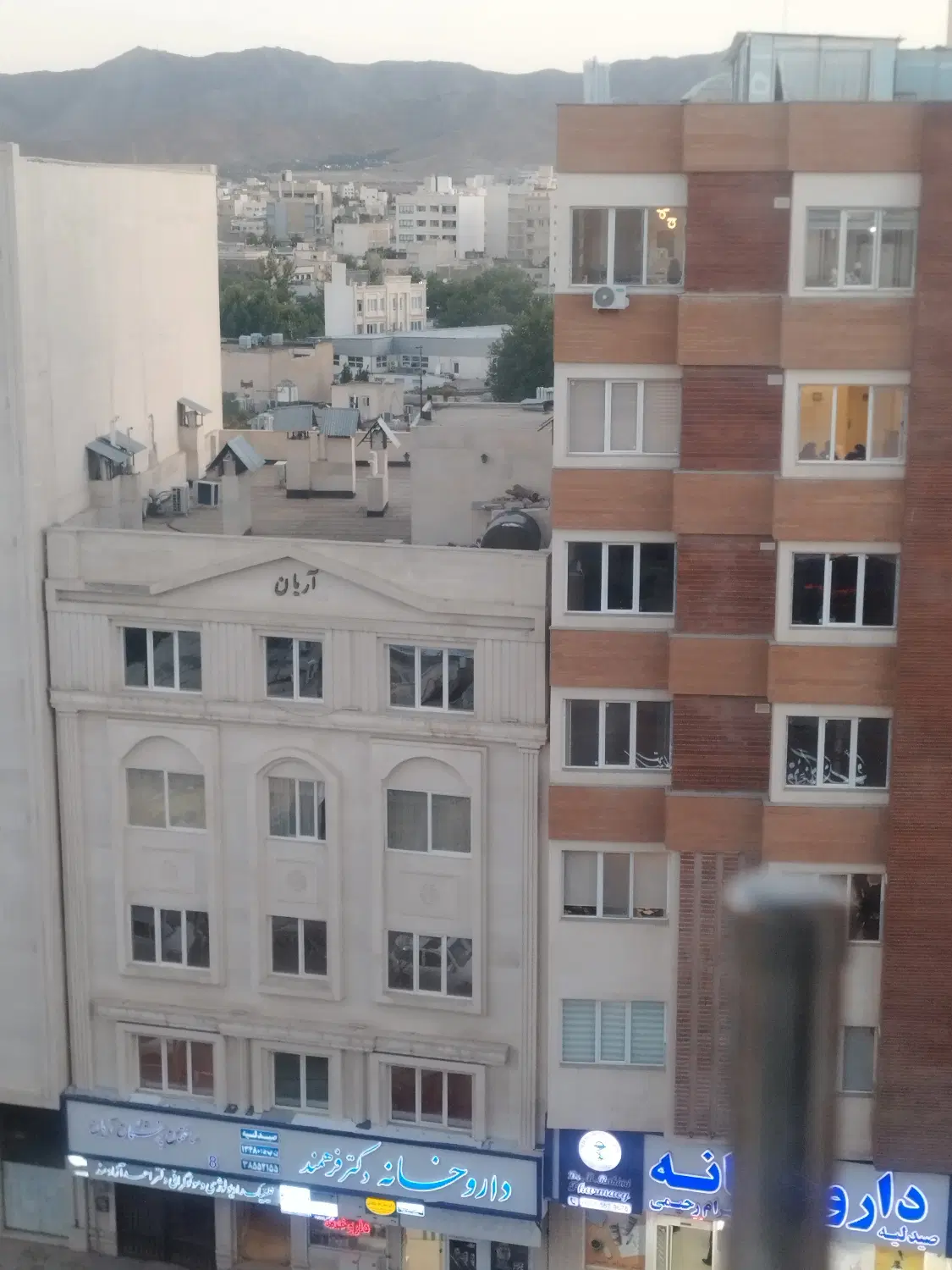 عکس 1 ملک 3740