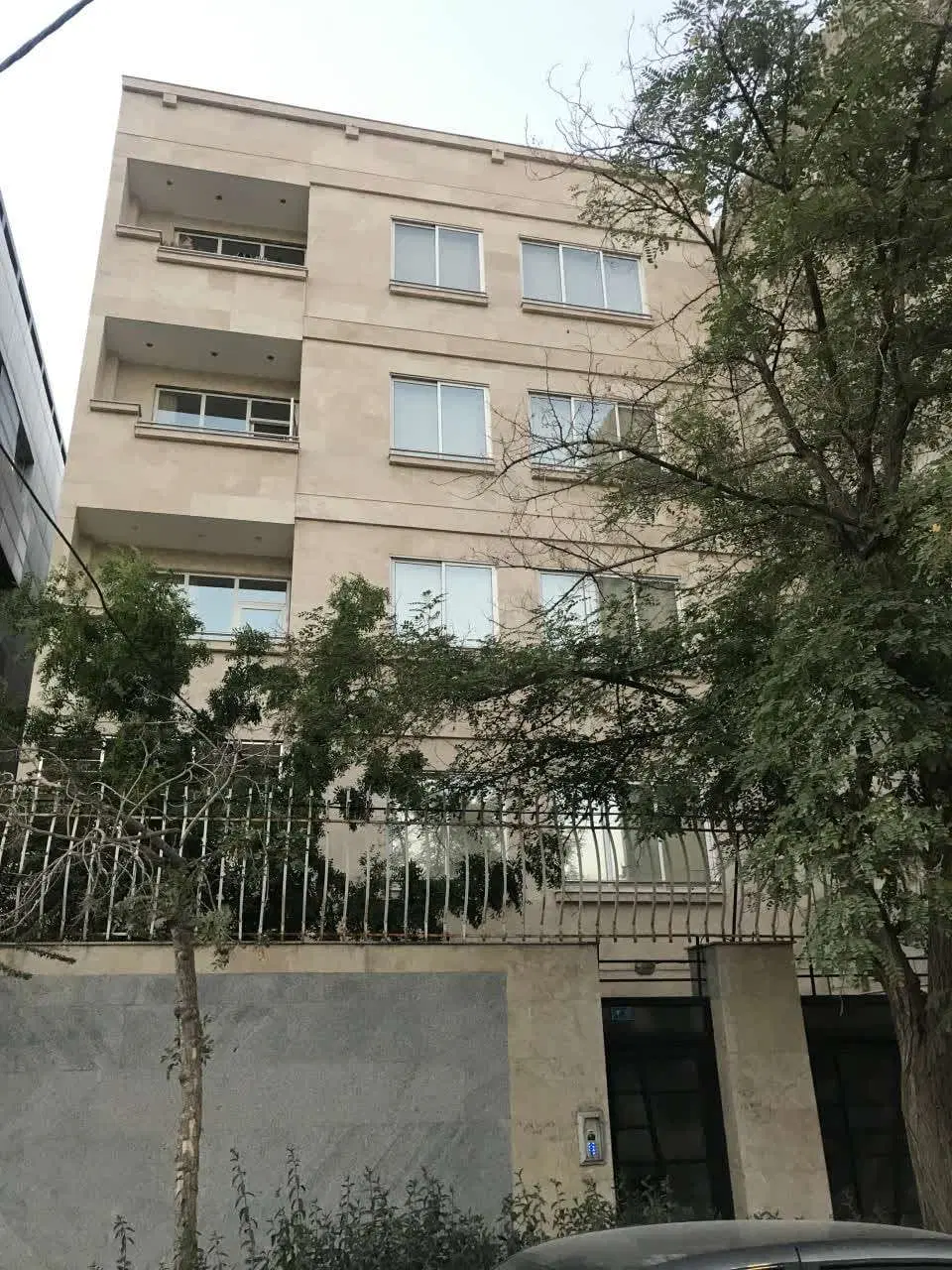 عکس 1 ملک 3752