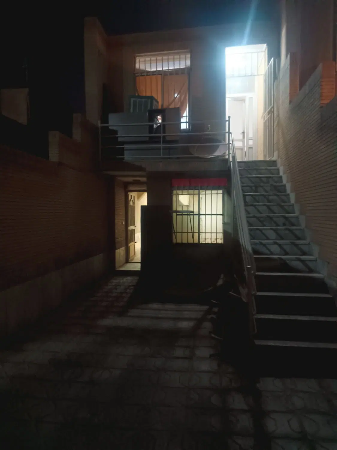 عکس 1 ملک 3826