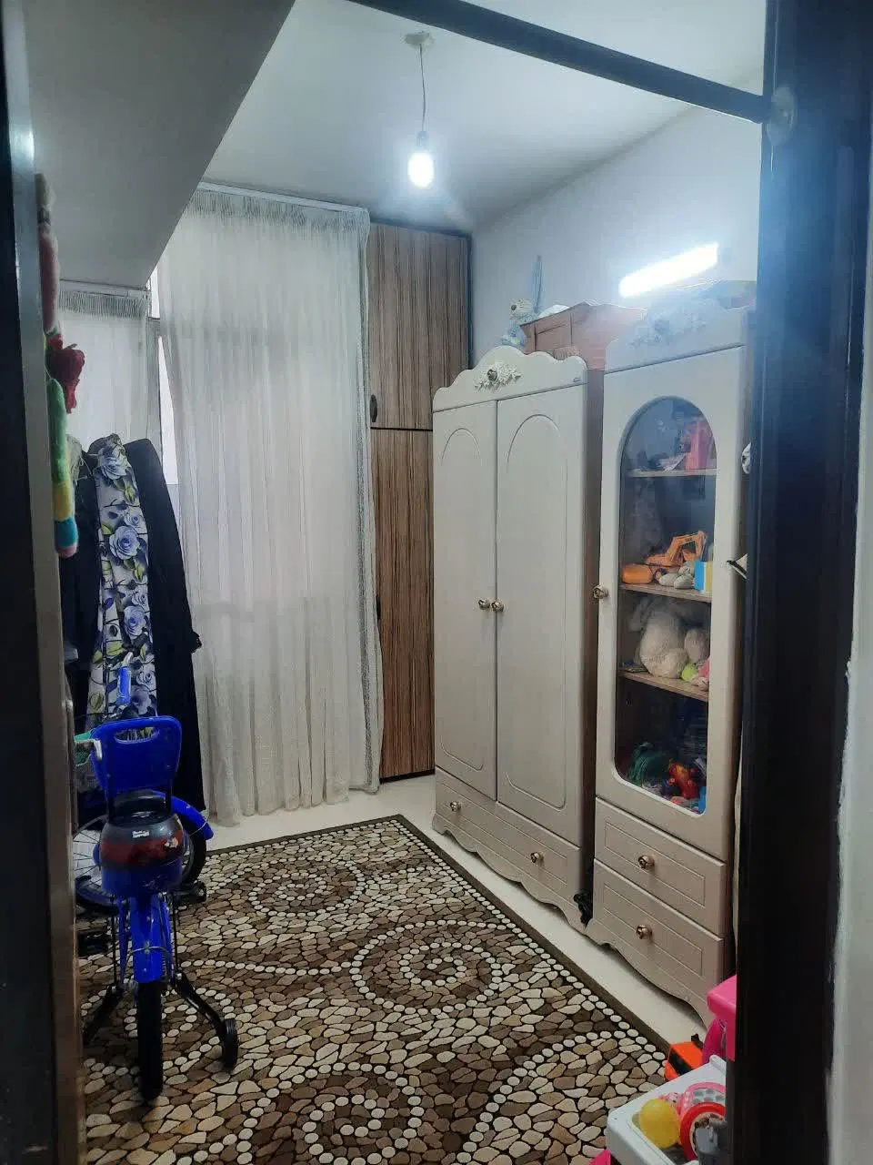عکس 3 ملک 3916