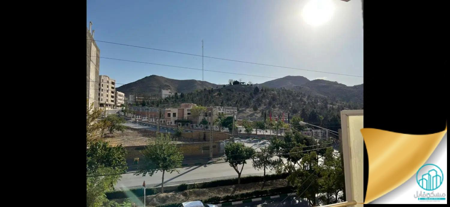 عکس 2 ملک 3930