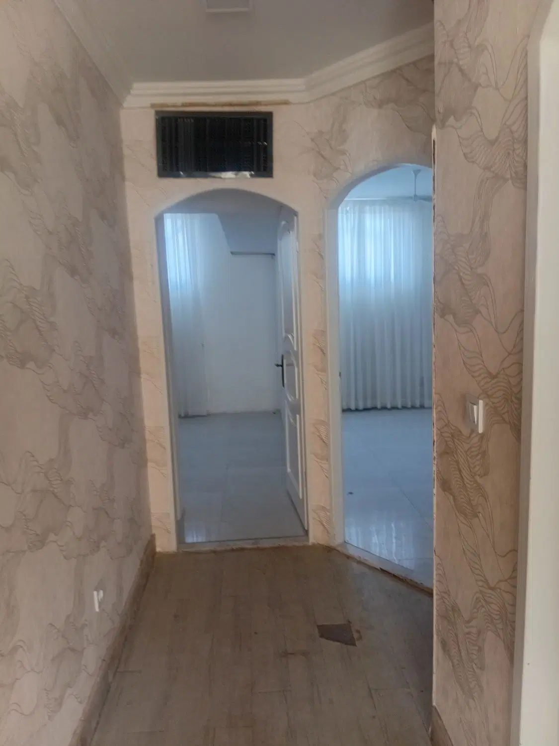 عکس 2 ملک 3951