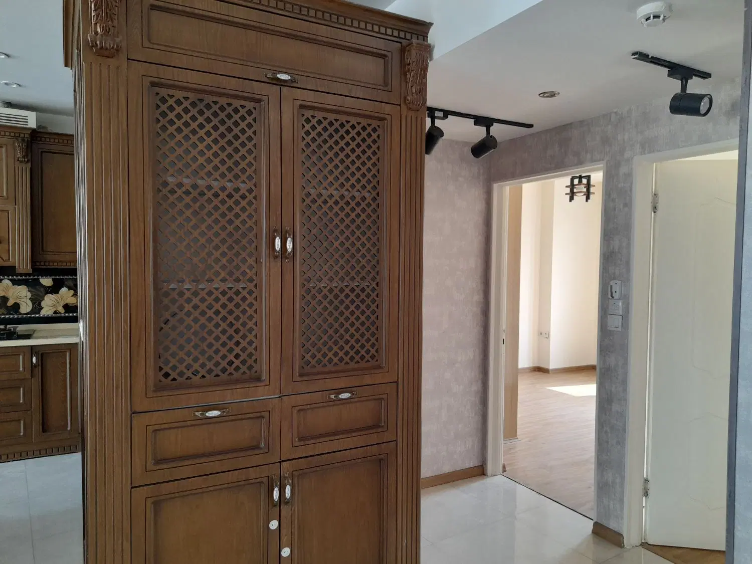 عکس 4 ملک 3990