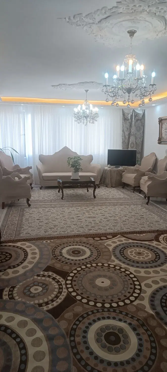 عکس 1 ملک 4040