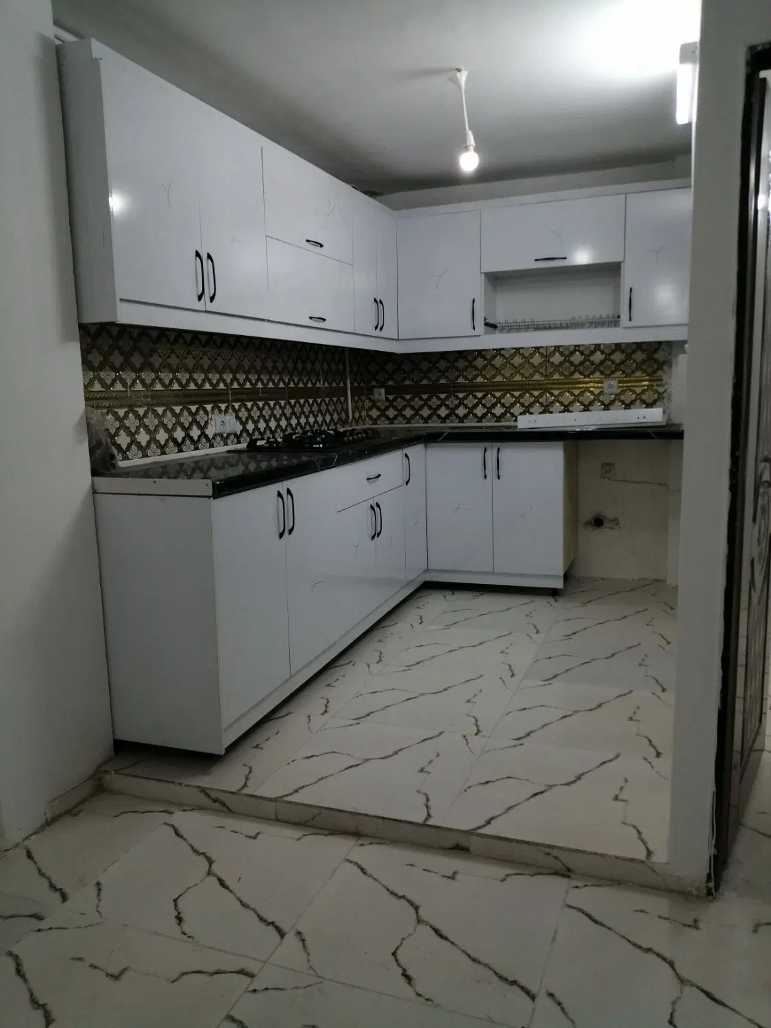عکس 3 ملک 4068