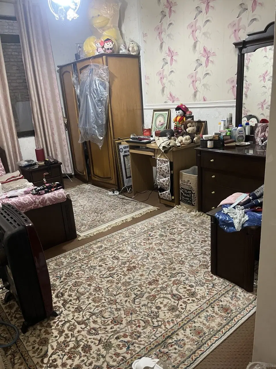 عکس 1 ملک 4080